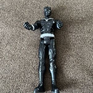 Black Panther Marvel Avengers 11.5” Black/Silver Figure Hasbro C-3632B 2017